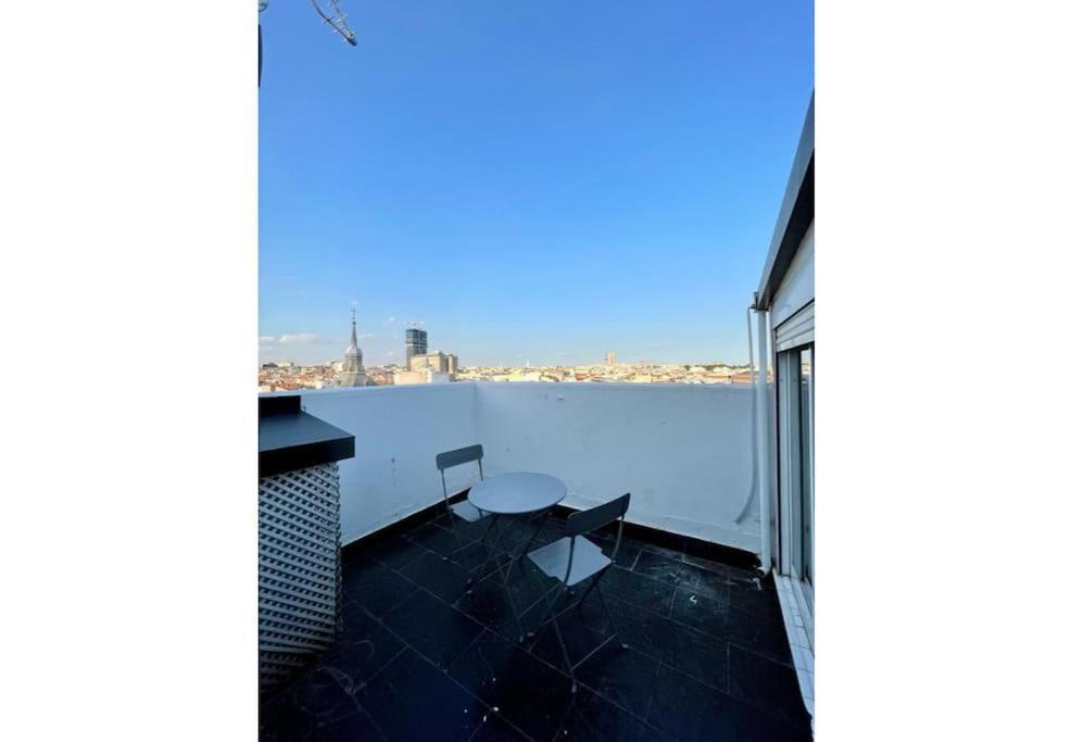 Апартаменты Bohemio Apt 1Hab 4Pax En La Plaza De Chueca Мадрид Экстерьер фото